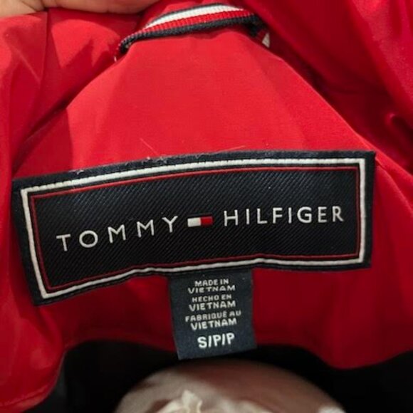 Tommy Hilfiger Red Puffer Vest Women's Small Petite Full Zip - Picture 5 of 7